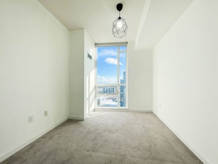 For Lease - 70 Forest Manor Road Unit# 2702, Toronto, Ontario - Photo 3