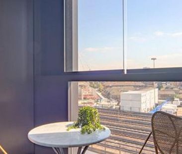 2 bedroom flat to rent - Photo 6