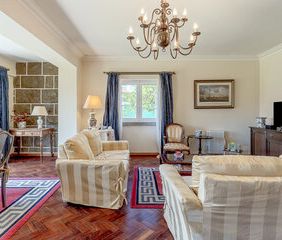 House Isolated in the center 8 bedrooms Parede Cascais - garden, sw... - Photo 2