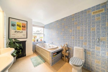 Brassey Square, SW11, London - Photo 5