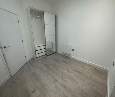 Edinburgh Gate, Harlow - Photo 2