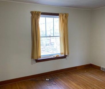 For Lease - 372 Cedar Avenue, London North, Ontario - Photo 5