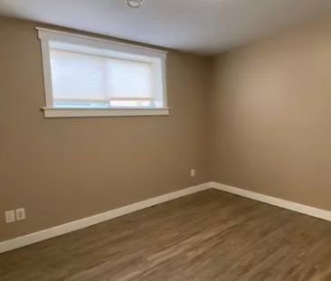 352 Smith St, Regina - Photo 2