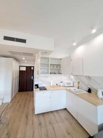 Apartament z balkonem w Hanza Tower - Фото 4