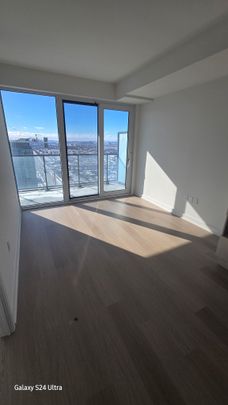 For Lease - 448 burnhamthorpe road w Road Unit# 3112, Mississauga, Ontario - Photo 1