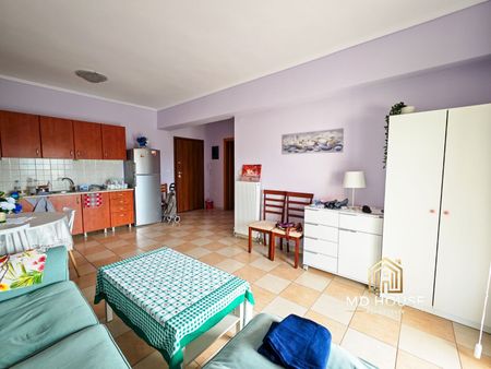 Studio/Γκαρσονιέρα για ενοικίαση Κέντρο (Μενεμένη) - Photo 2