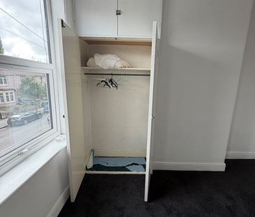 2 Bed Terraced House, Brays Lane, CV2 - Photo 3