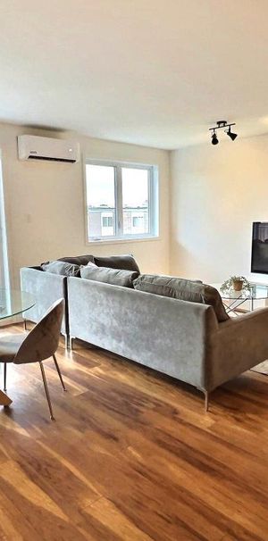 5 1/2 1880$ construction récente - Photo 1