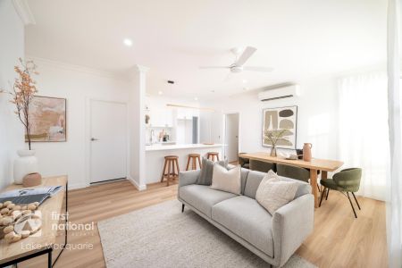 Contemporary Family Living with Solar & Double Garage - Photo 3