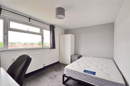6 bedroom terraced house to rent - Photo 2