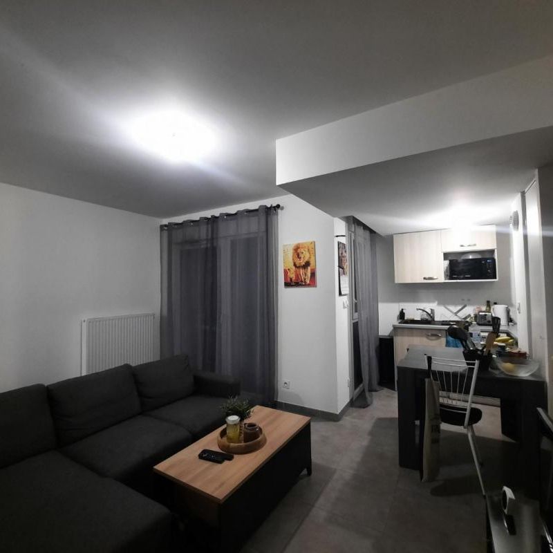 Location Appartement 3 pièces 61m² CHAMBRAY LES TOURS 37170 - Photo 1