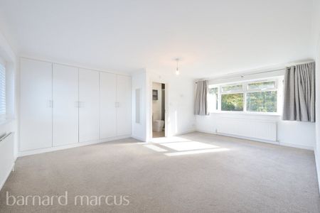 Church Meadow - Photo 5