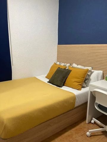 Carrer de Tossa, Barcelona, Catalonia 08032 - Photo 2