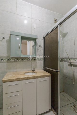Apartamento com 1 quarto e 47m² para alugar em Floresta, Porto Alegre. - Foto 4