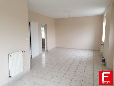 A LOUER - MORTAIN BOCAGE - Maison 5 PP sur sous-sol complet - Photo 2