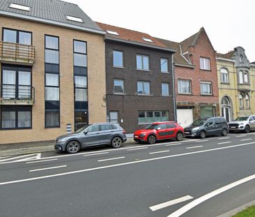 Ruime duplex met garage en terras te huur in Eeklo! - Photo 3