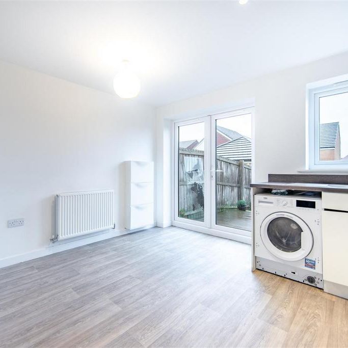 3 bedroom townhouse to rent - Photo 1