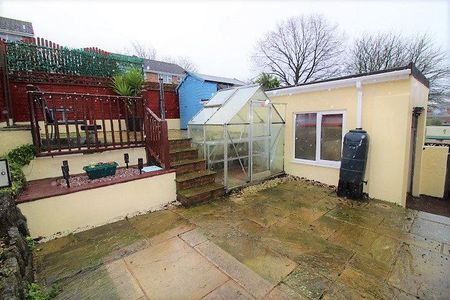 3 bedroom property to rent - Photo 2