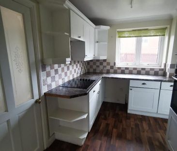 4 bedroom detached house to rent - Photo 5