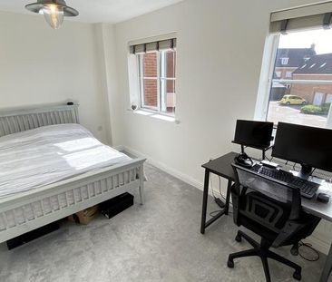 3 bedroom end of terrace house to rent - Photo 6