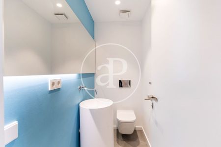 4 bedroom luxury Flat for rent in Barcelona, Catalonia - Photo 2