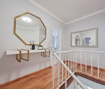 Luxury Villa for rent in Portimão, Portugal - Photo 1