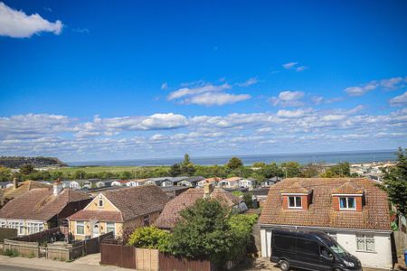 3 bedroom flat to rent - Photo 5
