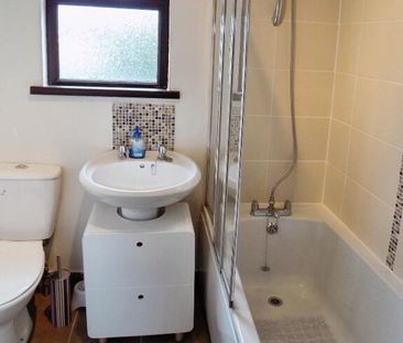 201 Moira Road, Lisburn, BT28 2SN - Photo 4