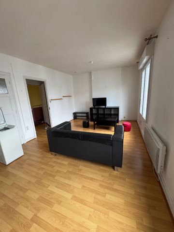 Location Appartement 2 pièces 46m² - Photo 5