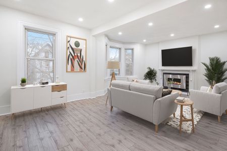 For Lease - 46 Cowan Avenue Unit# Upper #B, Toronto, Ontario - Photo 5