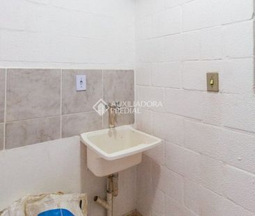 Apartamento com 2 quartos e 38m² para alugar em Mário Quintana, Por... - Photo 5
