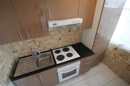 Location Appartement 1 pièce 31m² - Photo 2