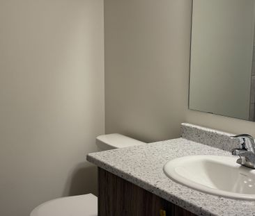 For Lease - 96 Stauffer Crescent, Markham, Ontario - Photo 6