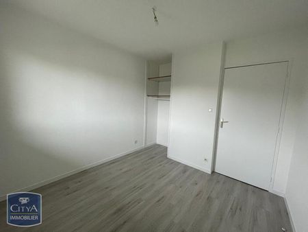 Location Appartement 2 pièces 36m² NIORT 79000 - Photo 4