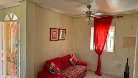 Beautiful house for long term rent in Orihuela Costa - Photo 2