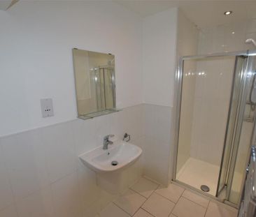 1 bedroom flat to rent - Photo 6