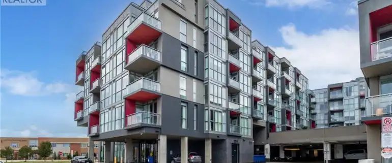 5220 DUNDAS Street Unit# D314 | 5220 DUNDAS Street Unit# D314, Burlington - Photo 1