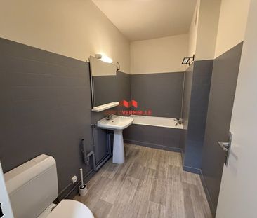 Location Appartement 2 pièces 52m² - Photo 6