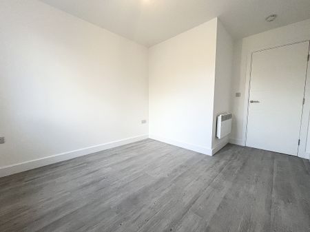 Bingley Road, Bradford - Photo 2