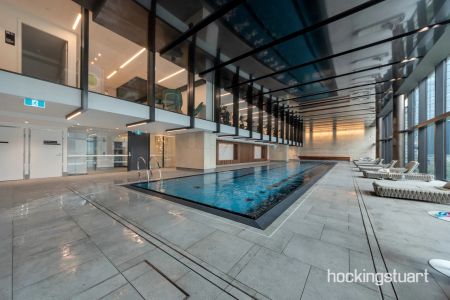 FULLY FURNISHED LUXURY APARTMENT ON FLINDERS - Photo 2