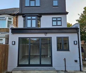 5 bedroom semi-detached house to rent - Photo 5