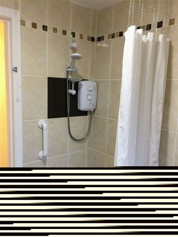 18a Edenmore Crescent, Raheny, Dublin 5, D05X4W2 - Photo 4