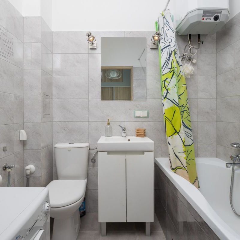 kawalerka przy metrze Stare Bielany - Zdjęcie 1