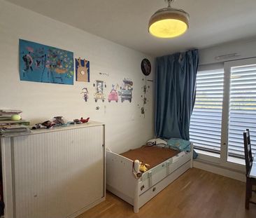 6 pièces lumineux au 8ème étage avec terrasses et vue dégagée - Foto 2
