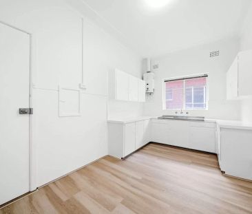 2 Bedroom Apartment Within Walking Distance to Chatswood CBD - Photo 5