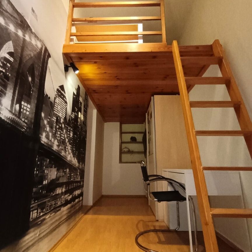 Troj izbovy byt prenajom. Three-room apartment for rent. - Photo 1