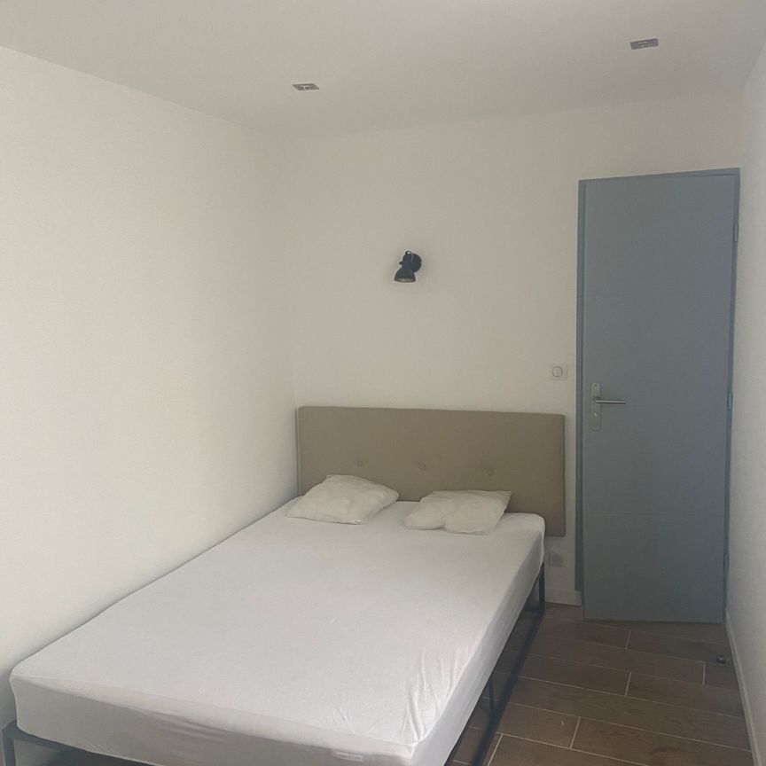 Location Appartement 2 pièces 31m² NIMES 30000 - Photo 1