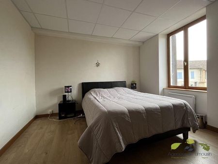 Location Appartement 3 pièces 48m² ST LEONARD DE NOBLAT 87400 - Photo 3