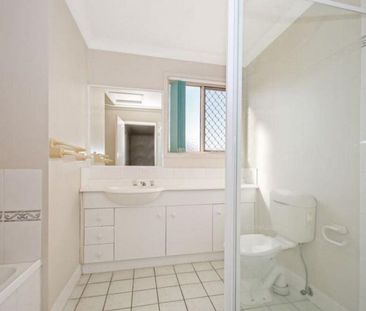 10/38 Beneke Street, Chermside QLD 4032 - Townhouse For Rent | Domain - Photo 6