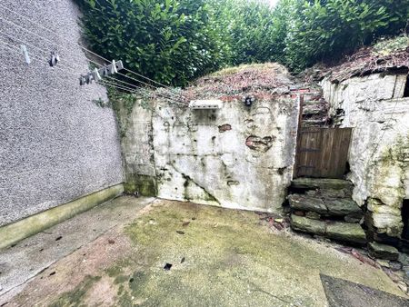 2 bedroom property to rent - Photo 5